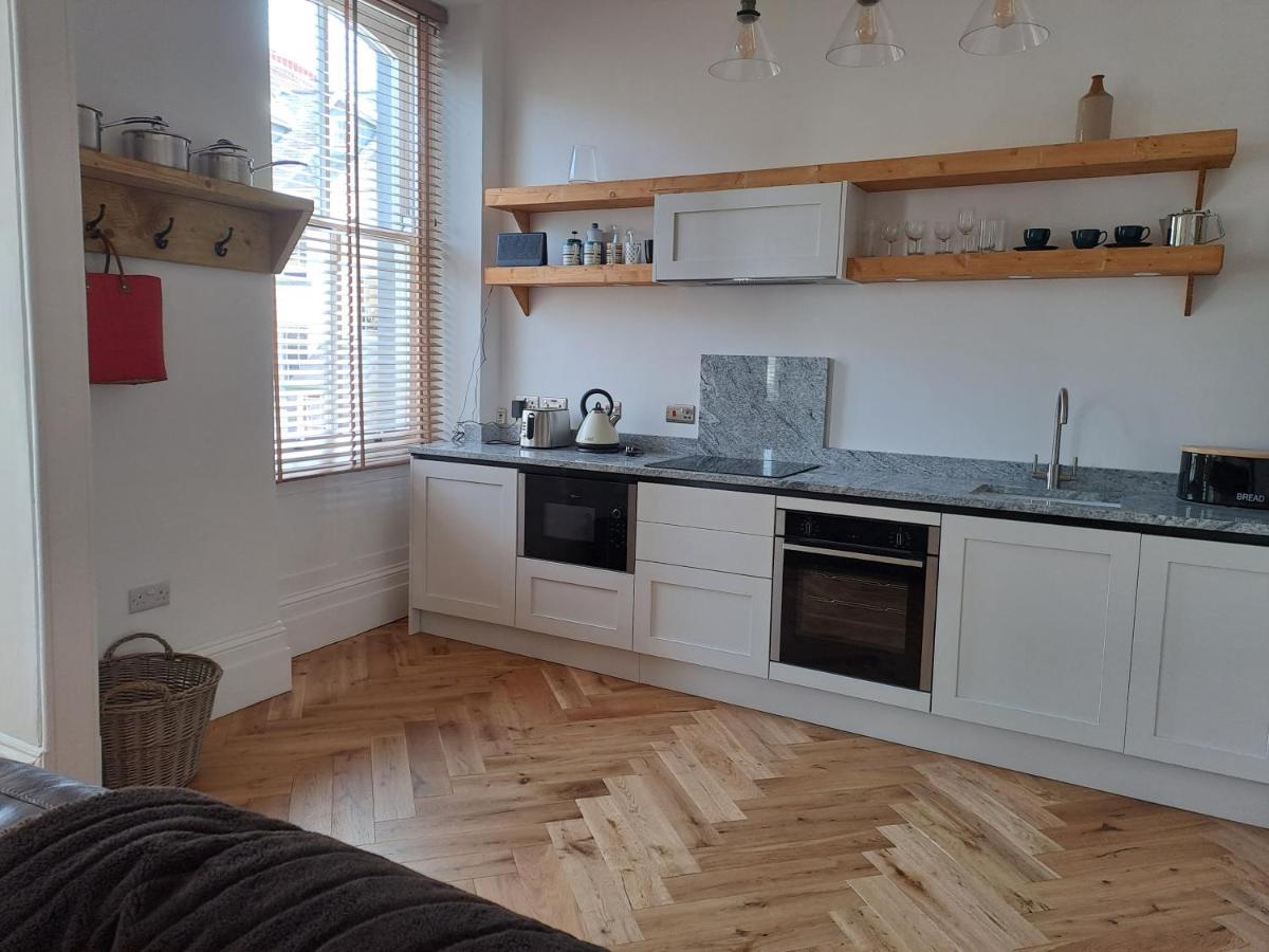 Spinnaker - Self Catering Apartment, تينبي المظهر الخارجي الصورة